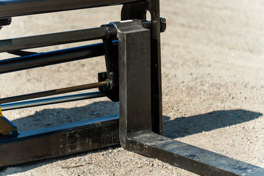 EXCAVATOR HYDRAULIC FORKS - Schweitzer Farms and Sales