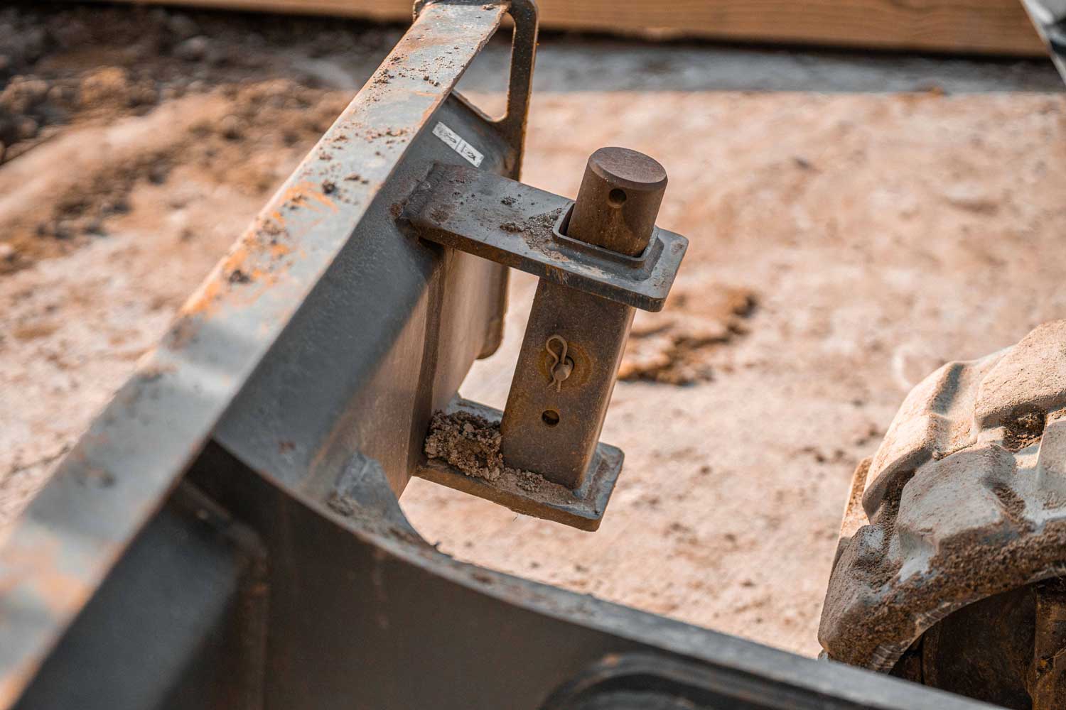 EXCAVATOR BLADE ICE SPIKES - Schweitzer Farms and Sales