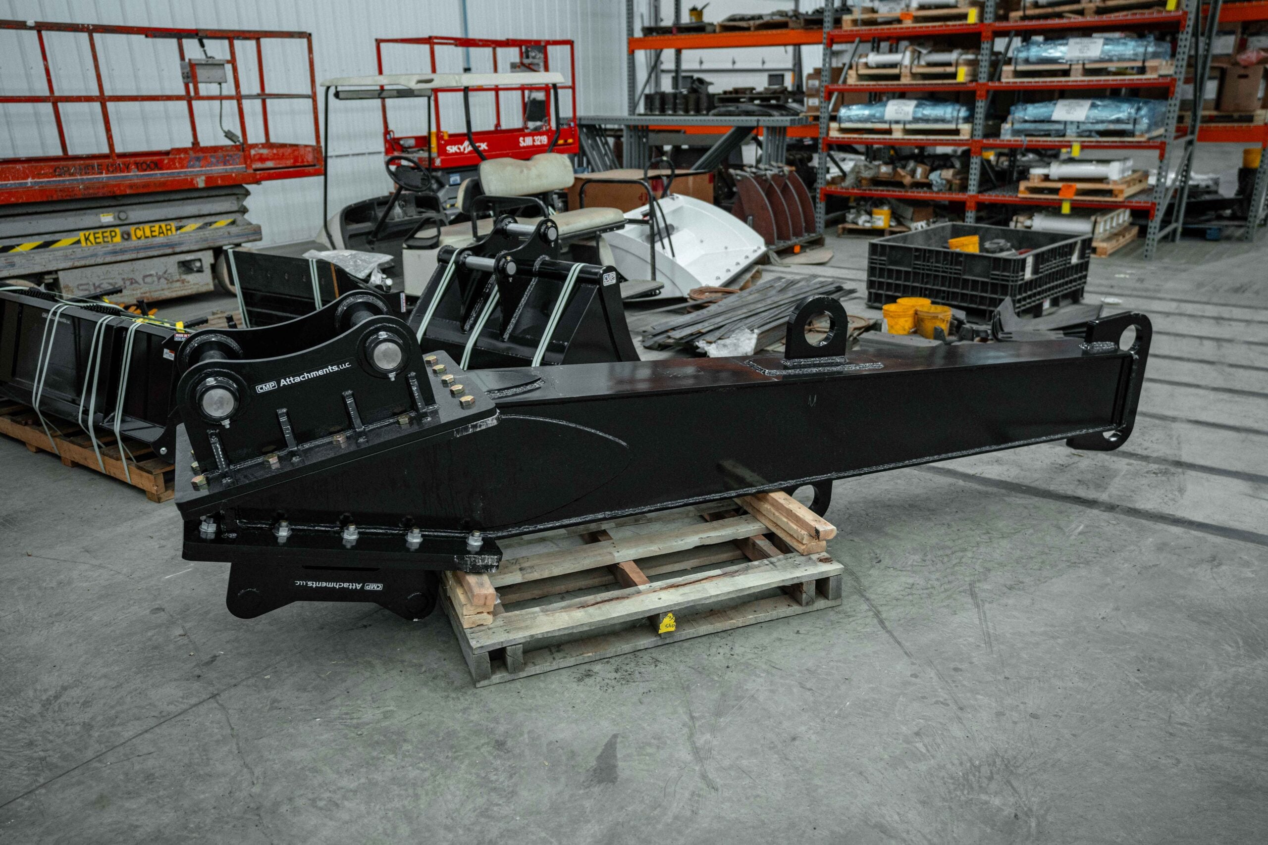 EXCAVATOR FIXED LIFTING BOOM - Schweitzer Farms and Sales