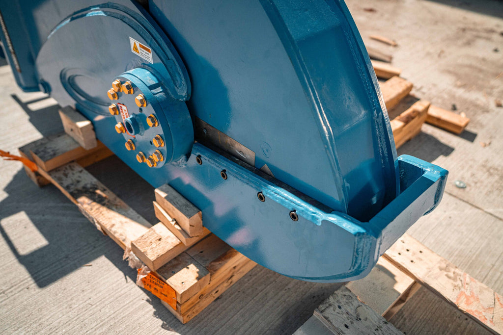EXCAVATOR METAL SHEAR - Schweitzer Farms and Sales