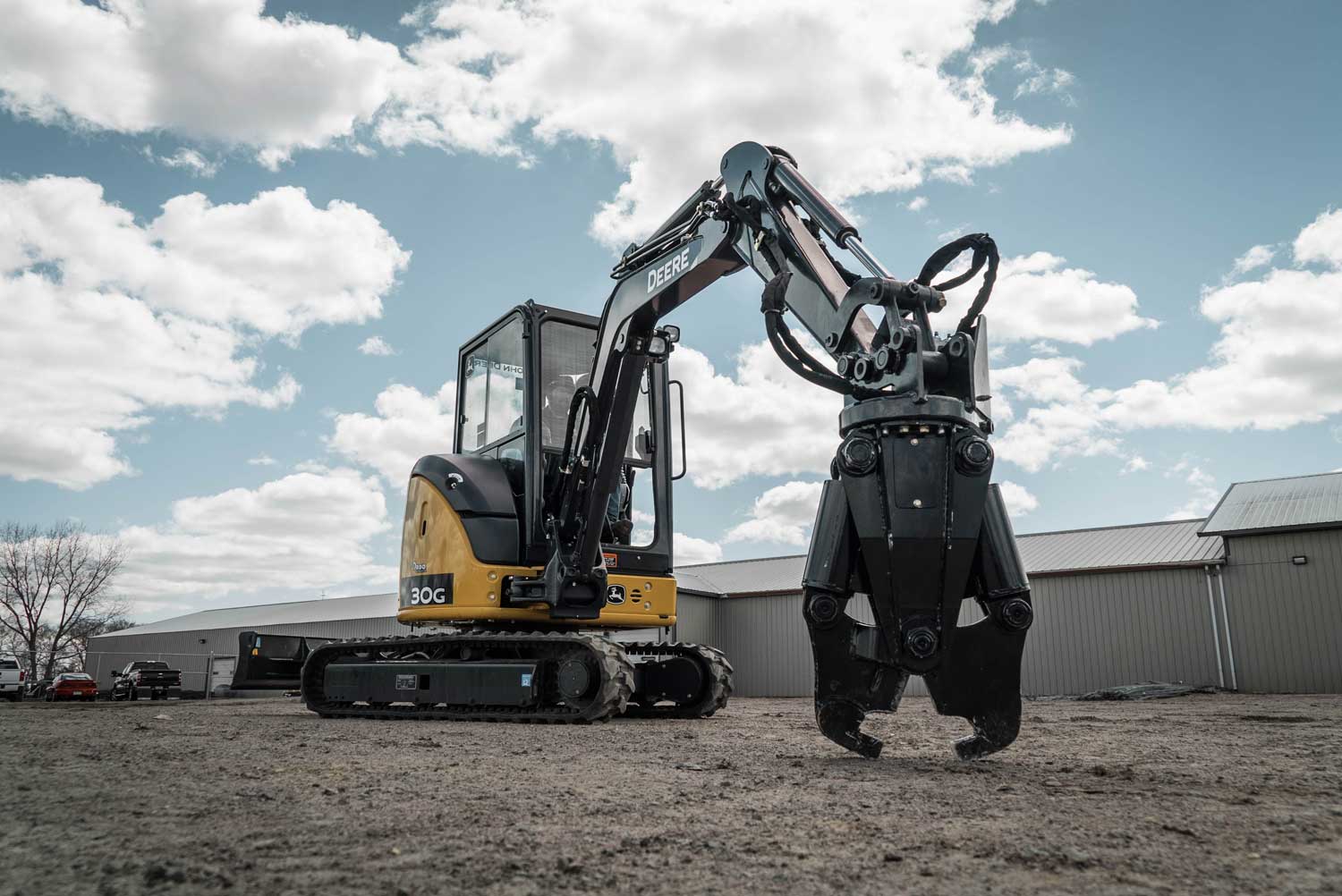 EXCAVATOR CONCRETE DEMOLITION SHEAR - Schweitzer Farms and Sales