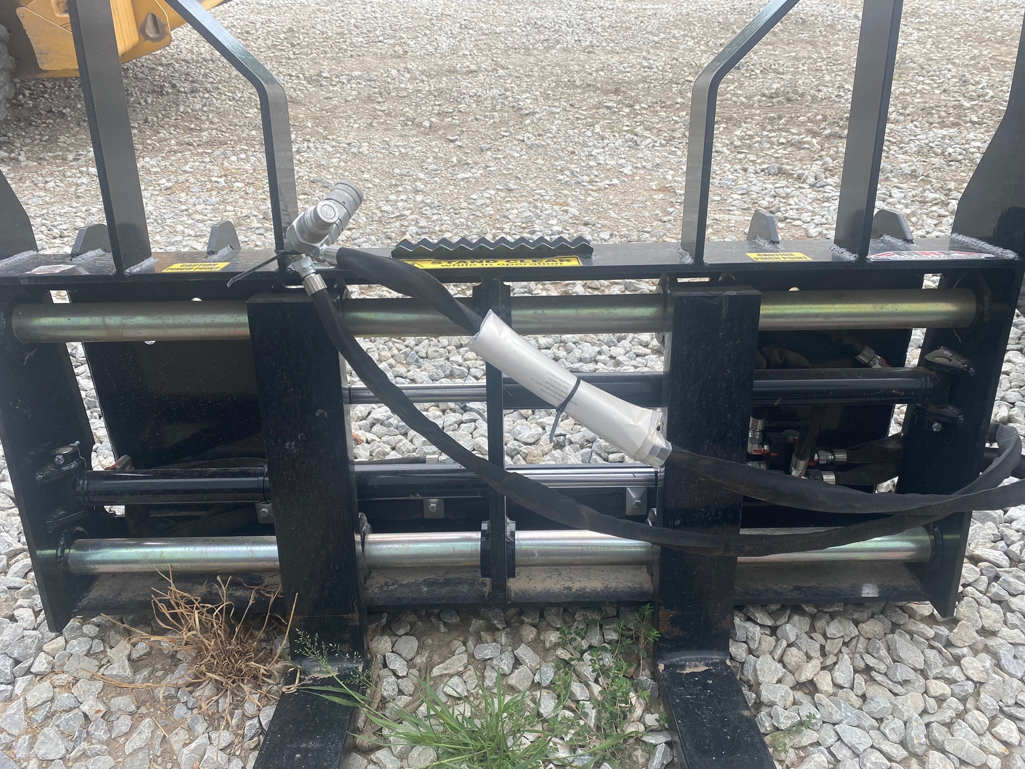 MESSER HYDRAULIC PALLET FORKS MESSER ATTACHMENTS