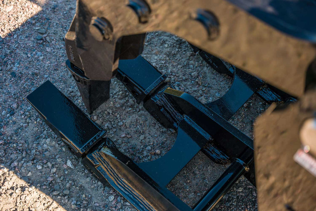 EXCAVATOR GRAPPLE BUCKET - Schweitzer Farms and Sales