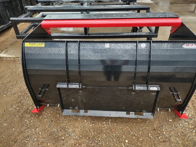 120" SNOW PUSHER WITH BACK DRAG AND RUBBER EDGE MRF