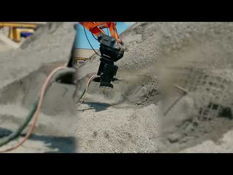 EXCAVATOR CONCRETE SPRAYER