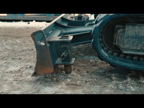 EXCAVATOR BLADE ICE SPIKES